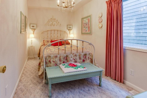 Pacific Avenue image 2