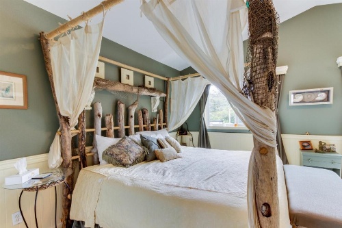 Pacific Avenue image 28