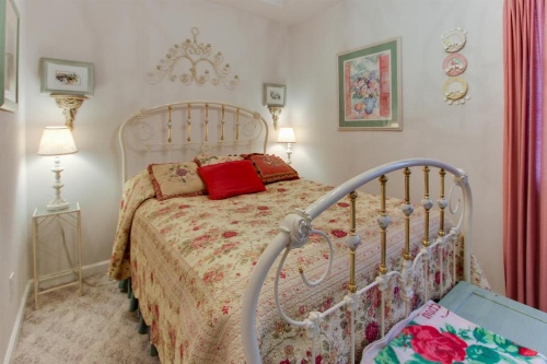 Pacific Avenue image 36