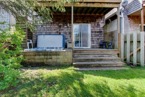 Pacific Avenue image 39